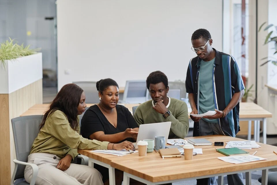 Web Designer In Takoradi: 7 Proven Reasons To Hire Local 1 Meeting With A Web Designer In Takoradi To Plan A Business Website